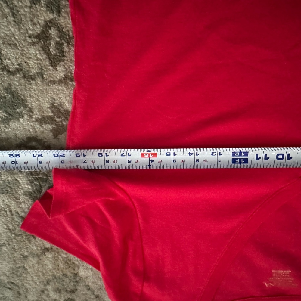 Merona Women's V-Neck Short XXL Sleeve Tee in Red - Picture 2 of 6